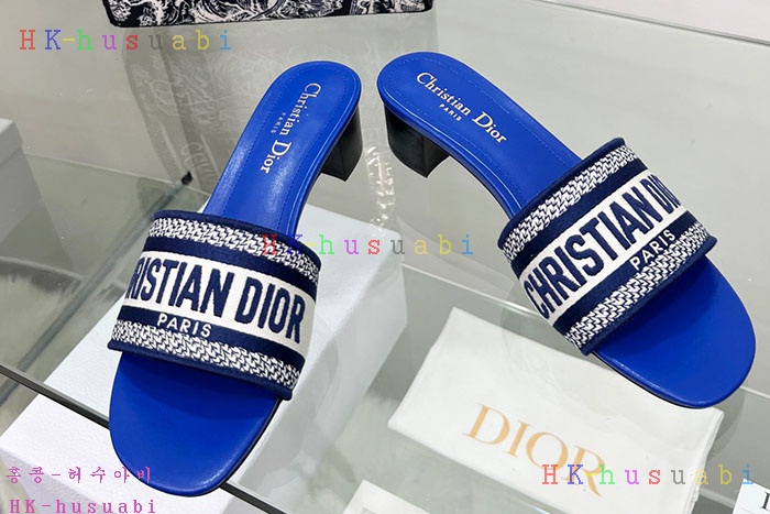 NEW 디올 샌들 신상 DR 677410