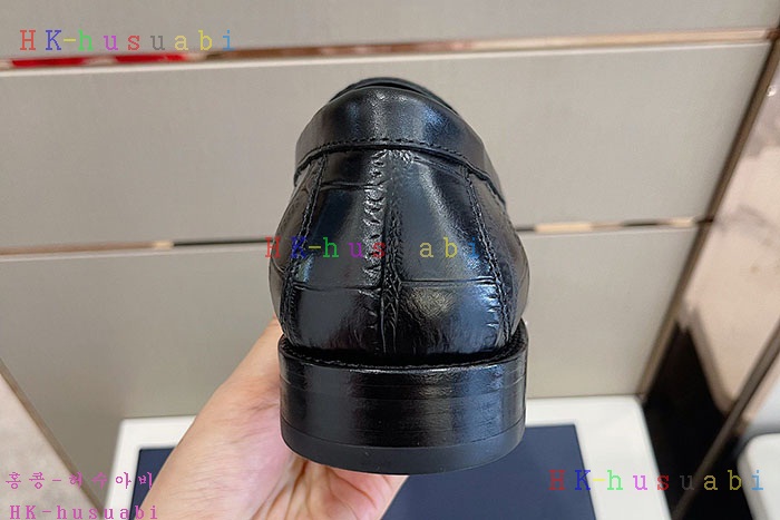 NEW 디올 신발 신상 DR 677429
