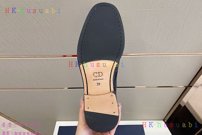 NEW 디올 신발 신상 DR 677429