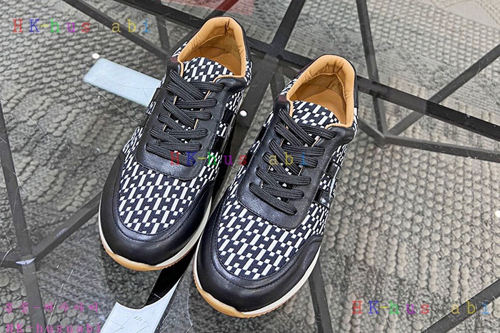 NEW 에르메스 스니커즈 신상 H 882505