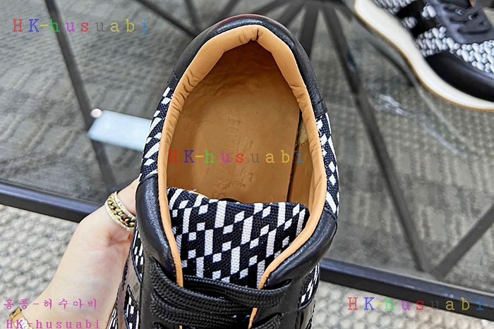 NEW 에르메스 스니커즈 신상 H 882505
