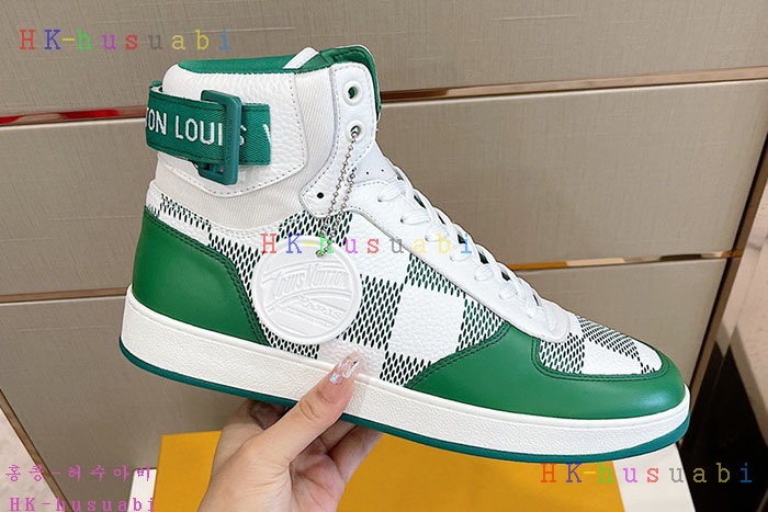 NEW 루이비통 스니커즈 신상 LV 4628807