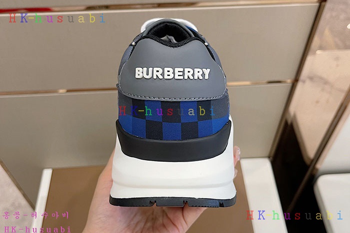 NEW 버버리 스니커즈 신상 B 666622