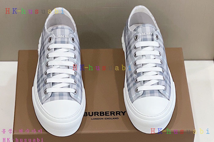 NEW 버버리 스니커즈 신상 B 655213