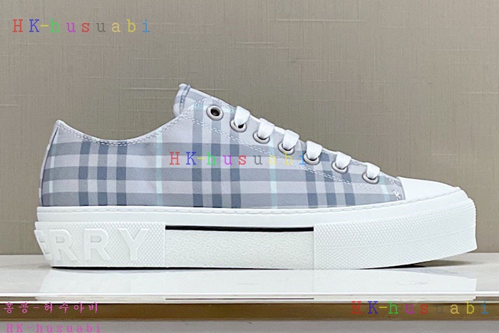 NEW 버버리 스니커즈 신상 B 655213