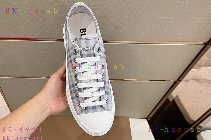 NEW 버버리 스니커즈 신상 B 655213
