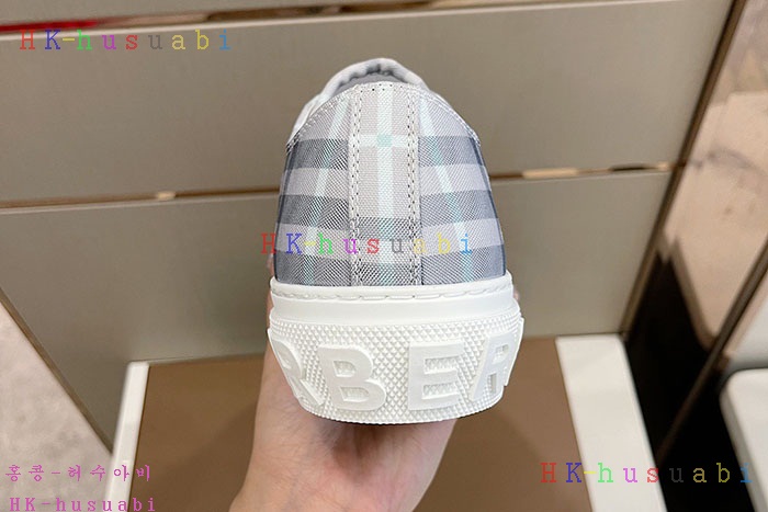 NEW 버버리 스니커즈 신상 B 655213