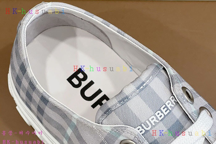 NEW 버버리 스니커즈 신상 B 655213