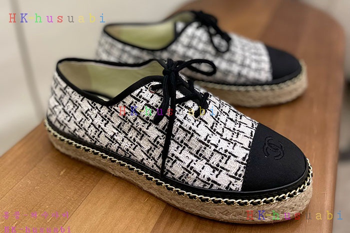 NEW 샤넬 스니커즈 신상 C 665004