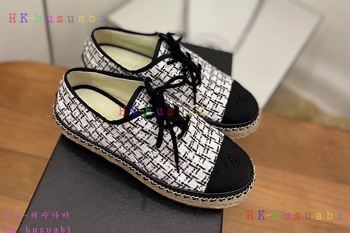 NEW 샤넬 스니커즈 신상 C 665004