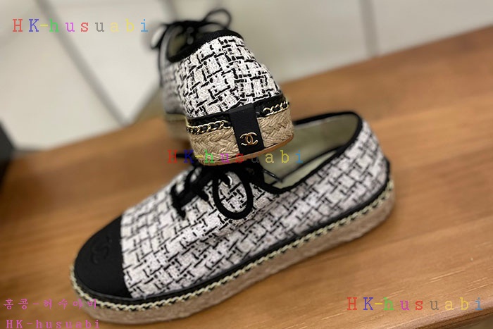 NEW 샤넬 스니커즈 신상 C 665004
