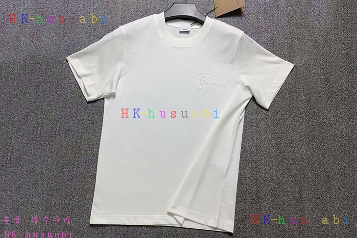NEW 버버리 반팔티 신상  B 922306