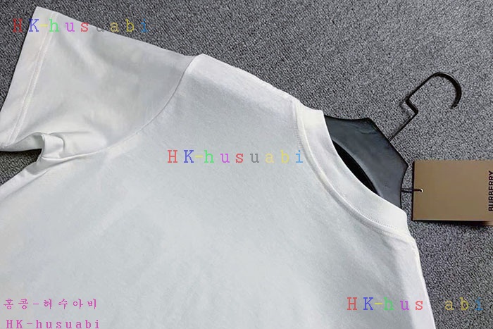 NEW 버버리 반팔티 신상  B 922306