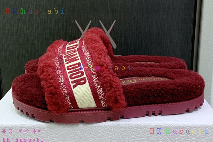 NEW 디올 신발 신상 DR 824553