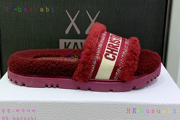 NEW 디올 신발 신상 DR 824553