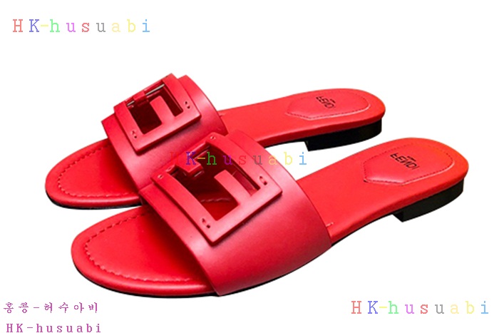 NEW 펜디 샌들 신상 FD 552400