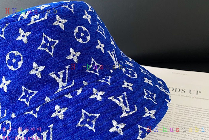 NEW 루이비통 모자 신상 LV 552401
