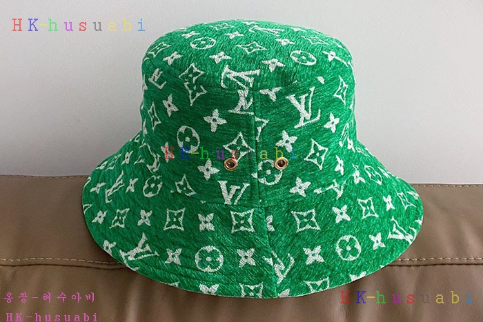 NEW 루이비통 모자 신상 LV 552400