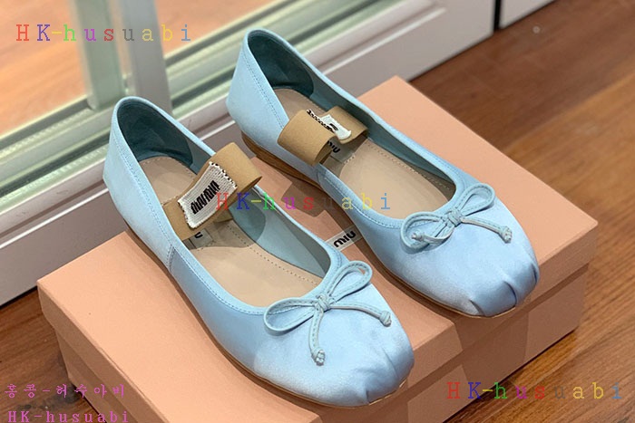 NEW 미우미우 신발 신상 MU 662443
