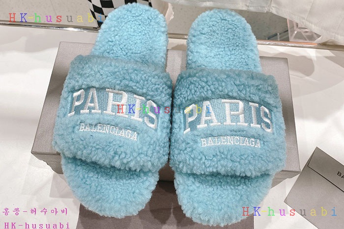 NEW 발렌시아가 신발 신상 B 924020