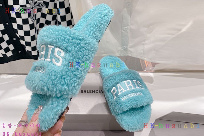 NEW 발렌시아가 신발 신상 B 924020