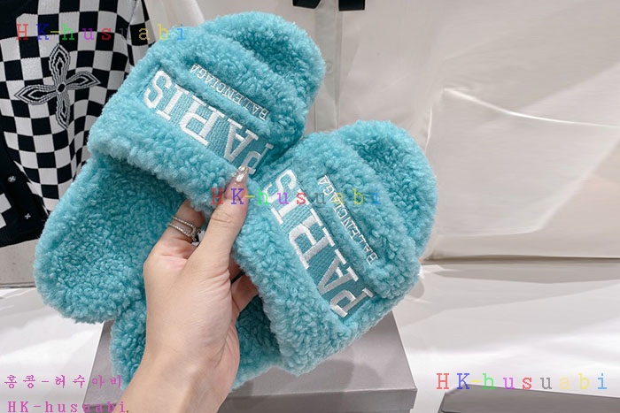NEW 발렌시아가 신발 신상 B 924020