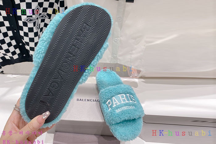 NEW 발렌시아가 신발 신상 B 924020