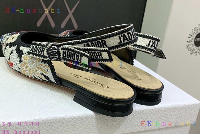 NEW 디올 신발 신상 DR 923450