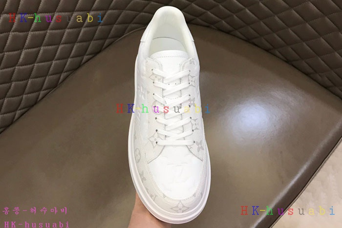 NEW 루이비통 신발 신상 LV 940704