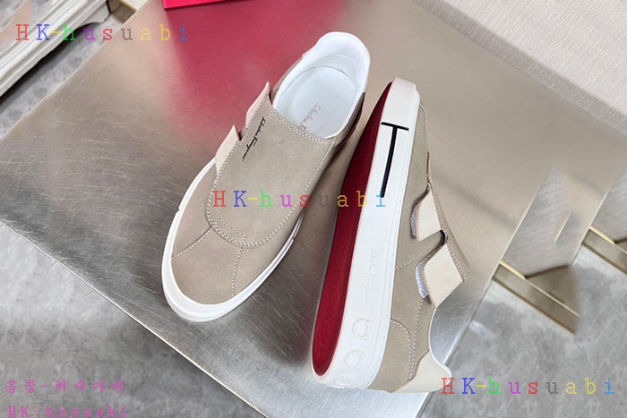 NEW 페라가모 스니커즈 신상 F 965331