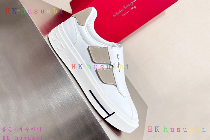 NEW 페라가모 스니커즈 신상 F 965336