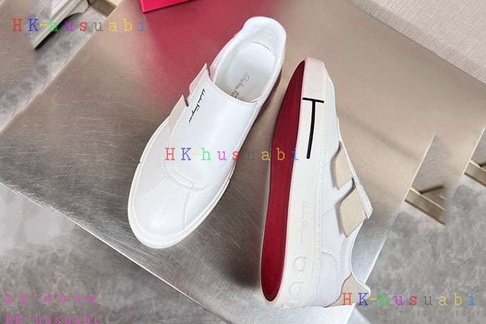 NEW 페라가모 스니커즈 신상 F 965338