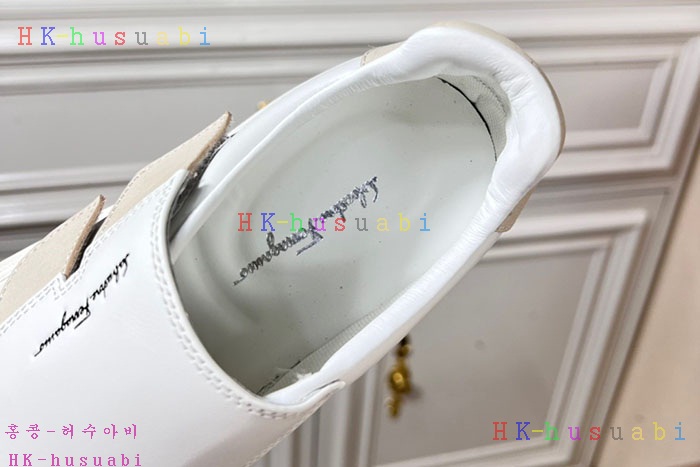 NEW 페라가모 스니커즈 신상 F 965338