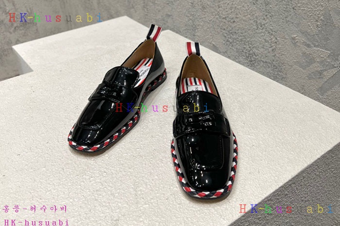 NEW 톰브라운 신발 신상 TB 952206