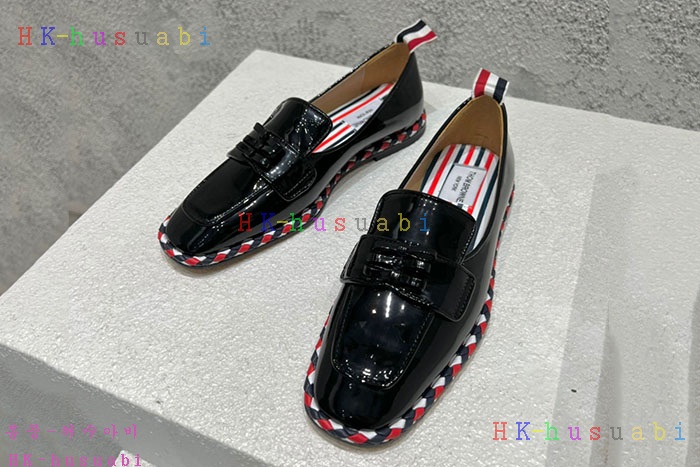 NEW 톰브라운 신발 신상 TB 952206