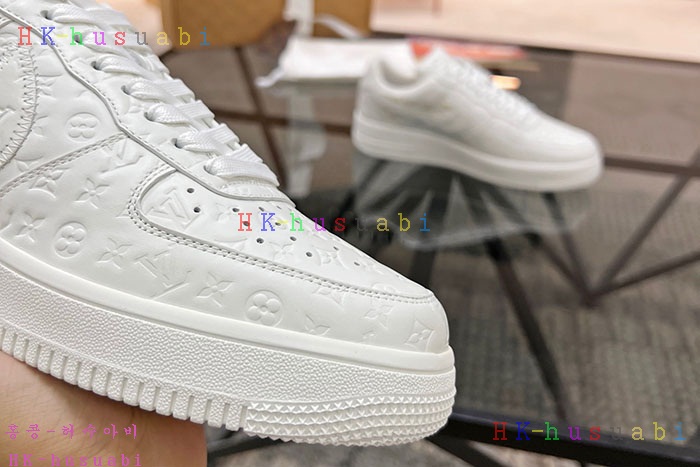 NEW 루이비통 신발 신상 LV 957807