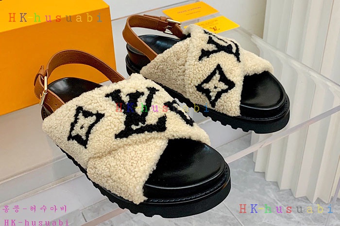 NEW 루이비통 신발 신상 LV 957816