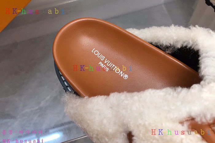 NEW 루이비통 신발 신상 LV 957825