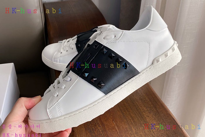 NEW 발렌티노 스니커즈 신상 V 978804