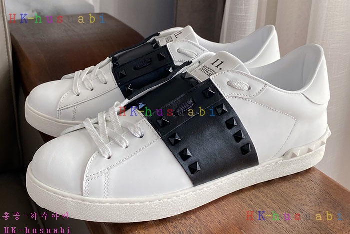 NEW 발렌티노 스니커즈 신상 V 978804