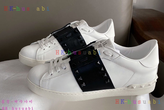 NEW 발렌티노 스니커즈 신상 V 978804