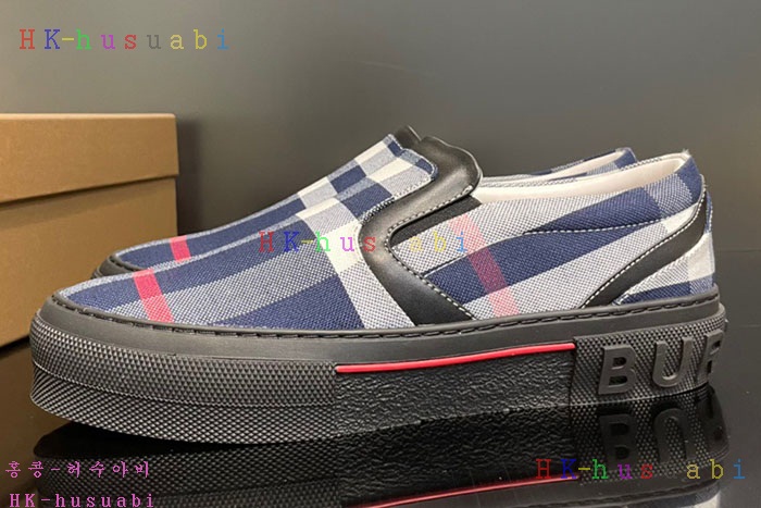 NEW 버버리 스니커즈 신상 BB 924014