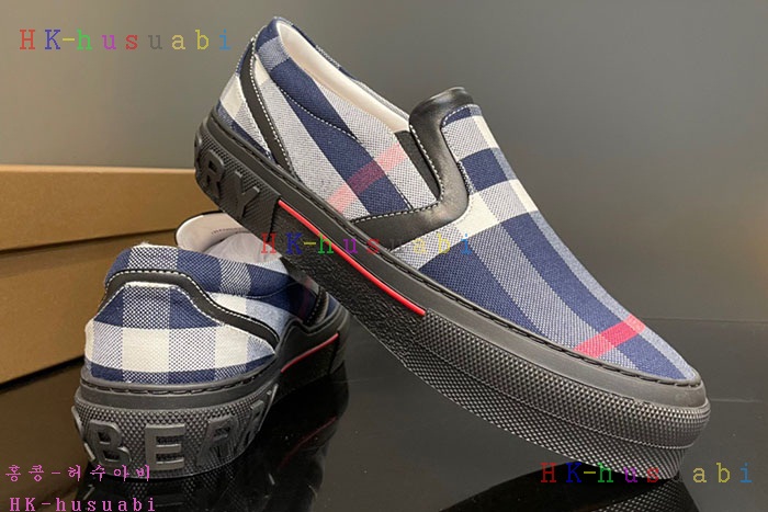 NEW 버버리 스니커즈 신상 BB 924014
