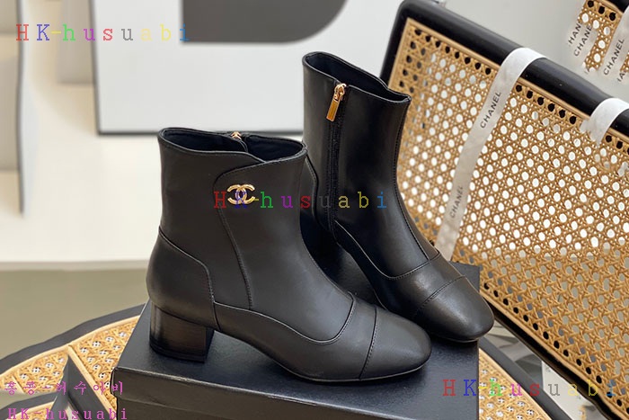 NEW 샤넬 부츠 신상 C 889210