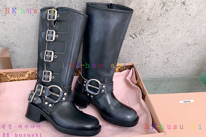 NEW 미우미우 부츠 신상 MU 965201