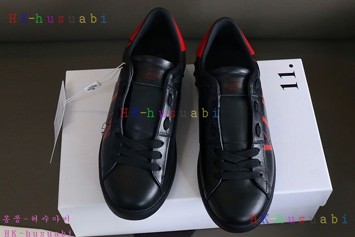 NEW 발렌티노 스니커즈 신상 V 9340021