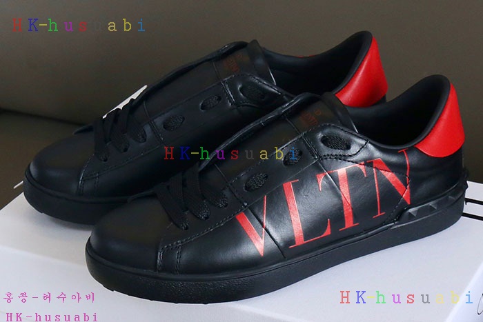 NEW 발렌티노 스니커즈 신상 V 9340021