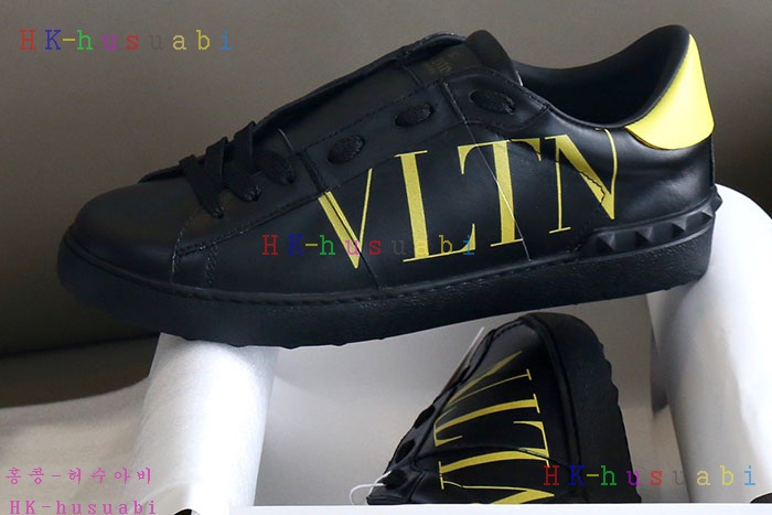 NEW 발렌티노 스니커즈 신상 V 9340024