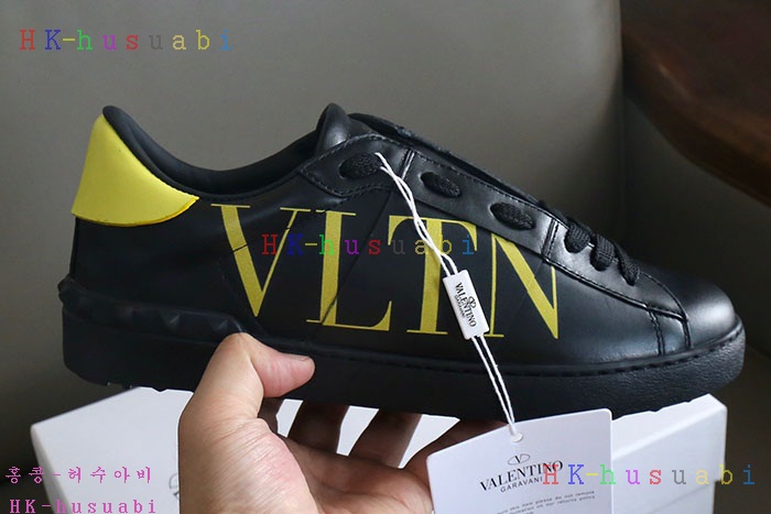 NEW 발렌티노 스니커즈 신상 V 9340024