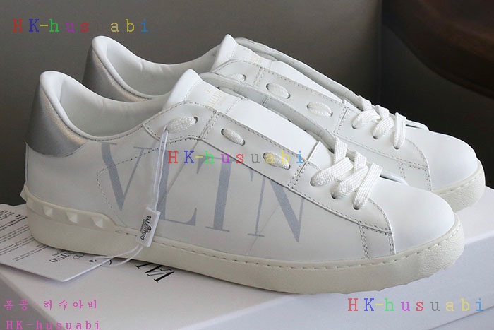 NEW 발렌티노 스니커즈 신상 V 9340027